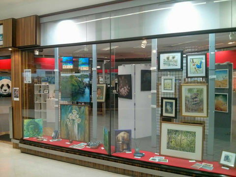 Townsville Art Society Inc - Hotel Gold Coast 1