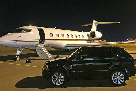 Chauffeured Airport Transfer By Luxury Vehicle - Hotel Gold Coast 1