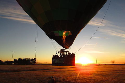 Hot Air Balloon Tasmania - Hotel Gold Coast 0