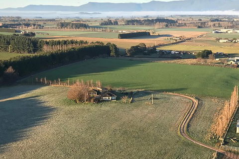 Hot Air Balloon Tasmania - Hotel Gold Coast 6