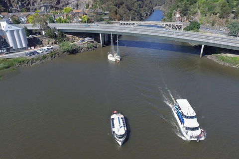 2.50 Hour Afternoon Discovery Cruise Including Cataract Gorge Departing At 3 Pm - Hotel Gold Coast 0