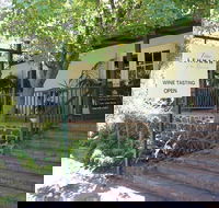 Barossa Valley Wineries Tour with Tastings and Lunch from Adelaide - Hotel Gold Coast