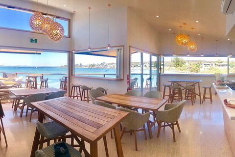 Coffin Bay Oyster Farm & Tasting Tour - Hotel Gold Coast 13