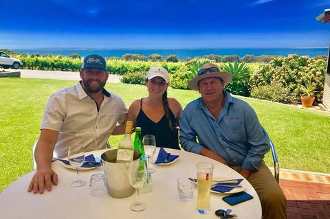 5-Day Flinders Ranges And Eyre Peninsula Private Tour From Adelaide - Hotel Gold Coast 1