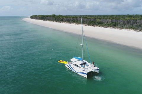 Fraser Island & Dolphin Sailing Adventure - Hotel Gold Coast 8
