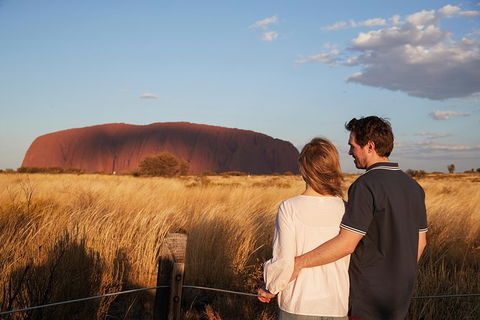 Uluru (Ayers Rock) Sunset With Outback Barbecue Dinner And Star Tour - Hotel Gold Coast 0