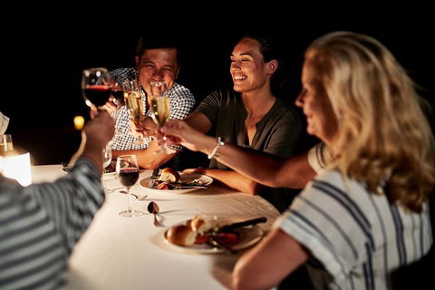 Uluru (Ayers Rock) Sunset With Outback Barbecue Dinner And Star Tour - Hotel Gold Coast 17