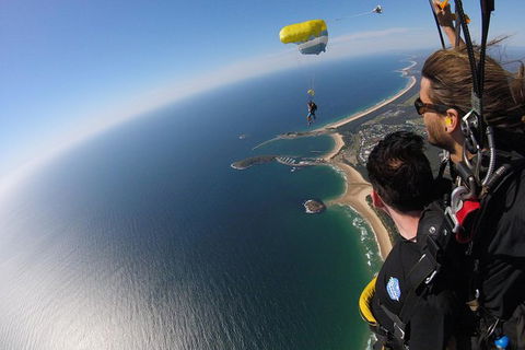 Coffs Harbour Ground Rush Or Max Freefall Tandem Skydive On The Beach - Hotel Gold Coast 1