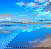 Airforce Beach - Hotel Gold Coast