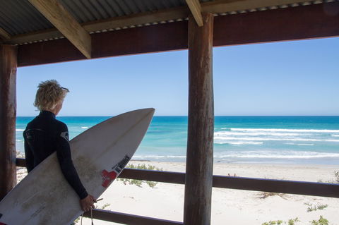 Back Beach - Geraldton - Hotel Gold Coast 0