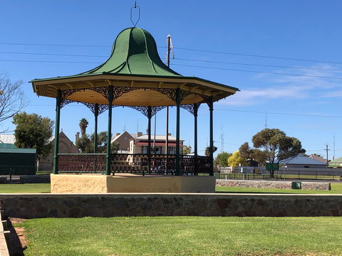 Davies Square, Wallaroo - Hotel Gold Coast 0