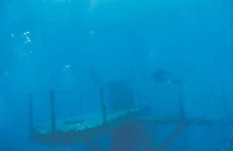 HMAS Perth - Hotel Gold Coast 0