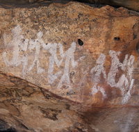 Ngamadjidj Shelter - Wartook Valley