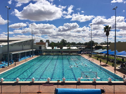Oasis Regional Aquatic Centre - Hotel Gold Coast 2