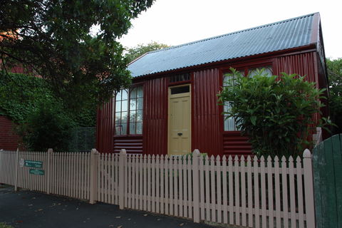 Portable Iron Houses - Hotel Gold Coast 0