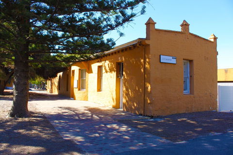 Rottnest Island Museum - Hotel Gold Coast 0