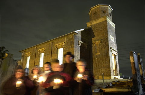St Bartholomews Church And Cemetery - Hotel Gold Coast 0