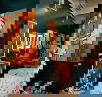 The Moree Gallery - Hotel Gold Coast