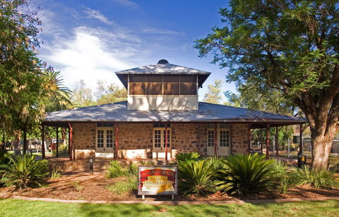 Adelaide House Museum - Hotel Gold Coast 0