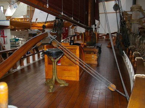 Bass & Flinders Centre - Hotel Gold Coast 0