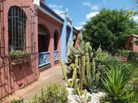 Cactus Cafe And Gallery - Hotel Gold Coast 1