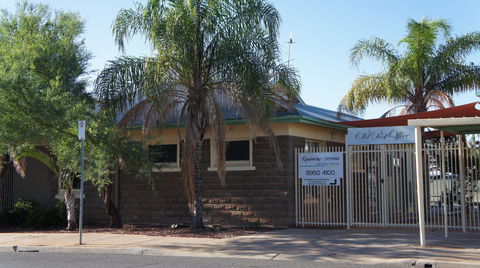 Former Alice Springs Telegraph Repeater Station And Post Office. - Hotel Gold Coast 2