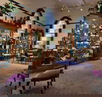 Gray Reid Gallery - Hotel Gold Coast