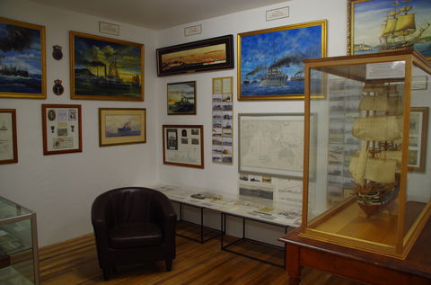 Mainly Maritime - Hotel Gold Coast 1