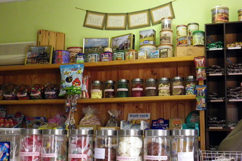 Moonta Mines Sweet Shop - Hotel Gold Coast 0