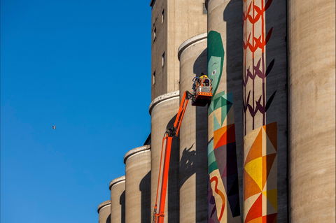 PUBLIC Silo Trail: Merredin - Hotel Gold Coast 2