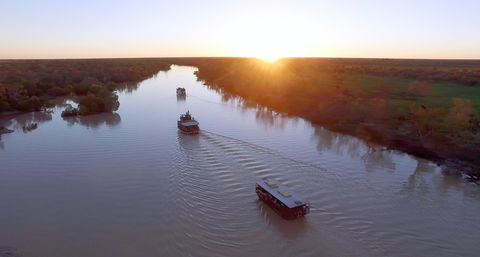 Thomson River, Longreach - Hotel Gold Coast 0