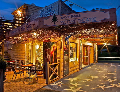 Avoca Beach Picture Theatre - Hotel Gold Coast 0