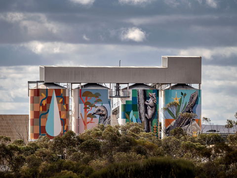 PUBLIC Silo Trail - Hotel Gold Coast 1