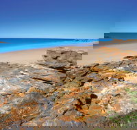 Reddell Beach - Hotel Gold Coast