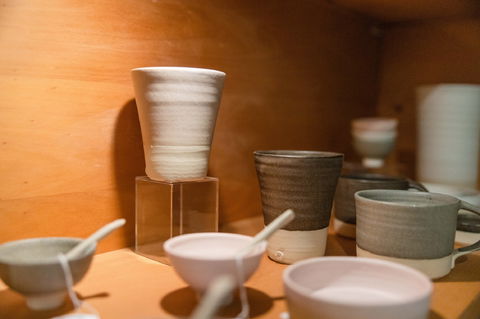 Redcliffe Art Gallery - Hotel Gold Coast 2