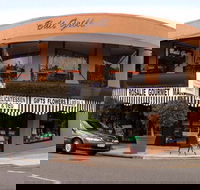 Rosalie Village - Hotel Gold Coast