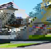 Cundletown and Lower Manning Historical  Society Inc - Hotel Gold Coast