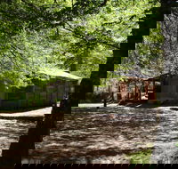 Pickering's Hut and Camping Area - Hotel Gold Coast