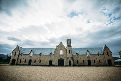 Shene  Distillery - Hotel Gold Coast 0