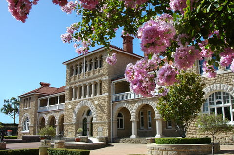 The Perth Mint - Hotel Gold Coast 2