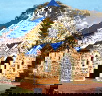 Christ Church Yankalilla - Hotel Gold Coast