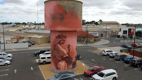 Kadina Shopping - Hotel Gold Coast 2