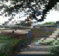 Manly War Memorial - Hotel Gold Coast