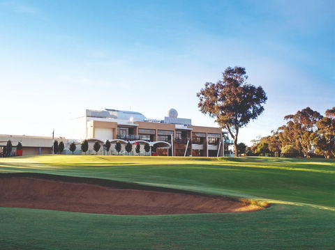 Rich River Golf Club - Hotel Gold Coast 0