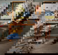 Campo de Flori - Boutique Artisan Ceramic Studio - Hotel Gold Coast