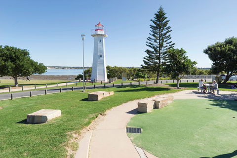 Eddie Santaguiliana Way - Hotel Gold Coast 1