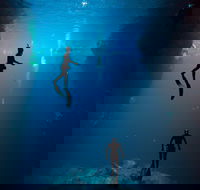 Kilsby Sinkhole - Hotel Gold Coast