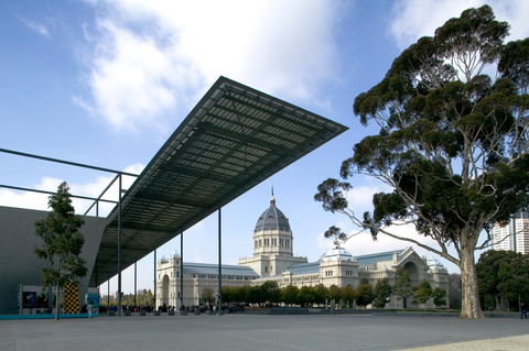 Melbourne Museum - Hotel Gold Coast 0