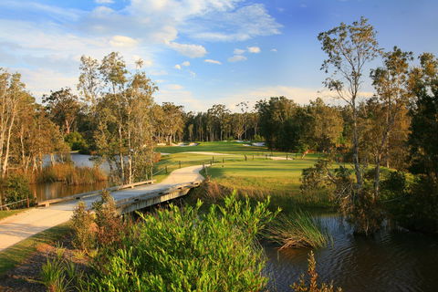 Pacific Dunes Golf Club - Hotel Gold Coast 2