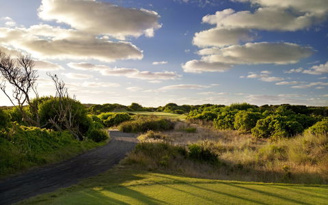 13th Beach Golf Links - Hotel Gold Coast 1